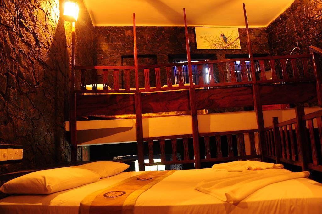 Hotel Boulder Garden Kalawana Pokój zdjęcie